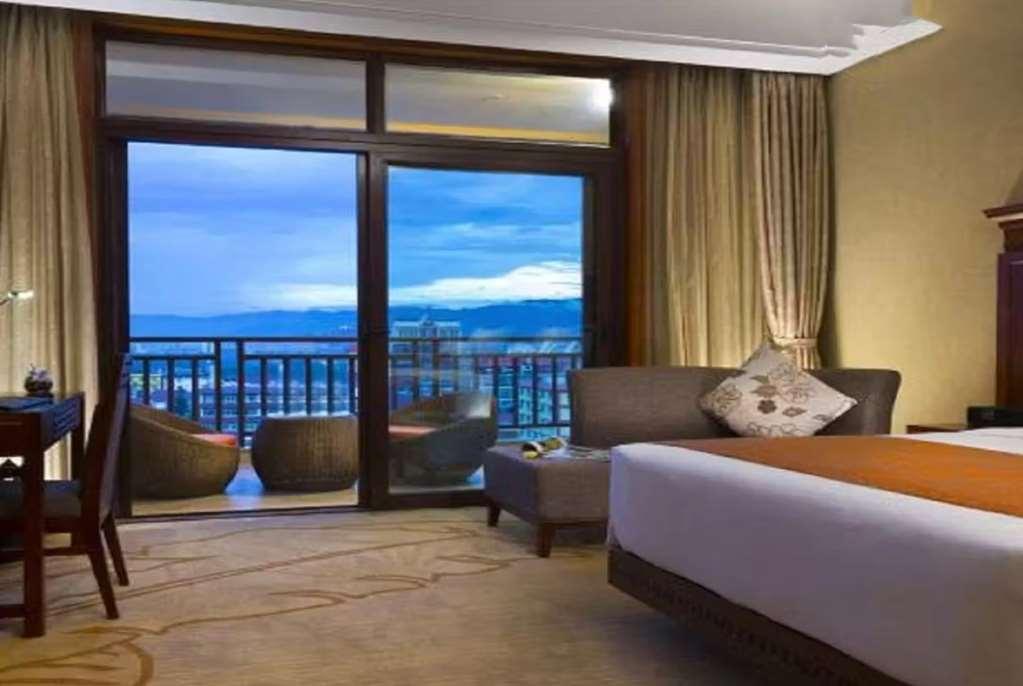 Hotel Ramada Plaza Xishuangbanna Chambre photo