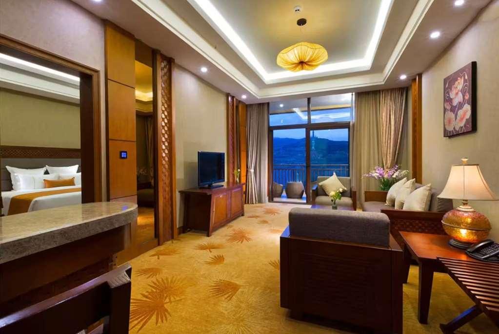 Hotel Ramada Plaza Xishuangbanna Chambre photo