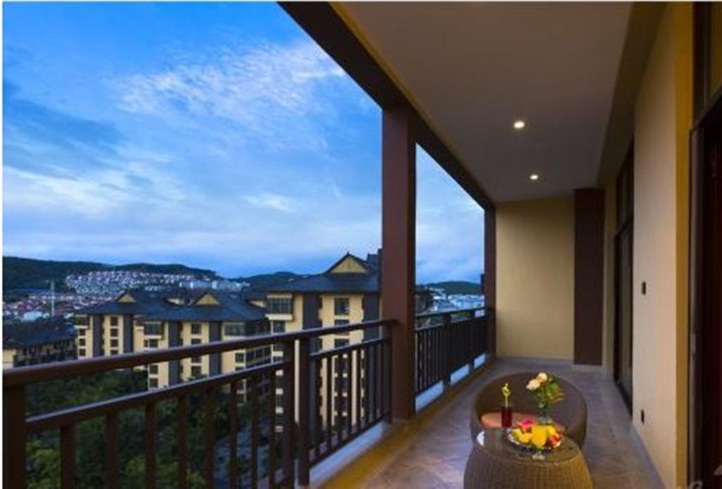 Hotel Ramada Plaza Xishuangbanna Extérieur photo