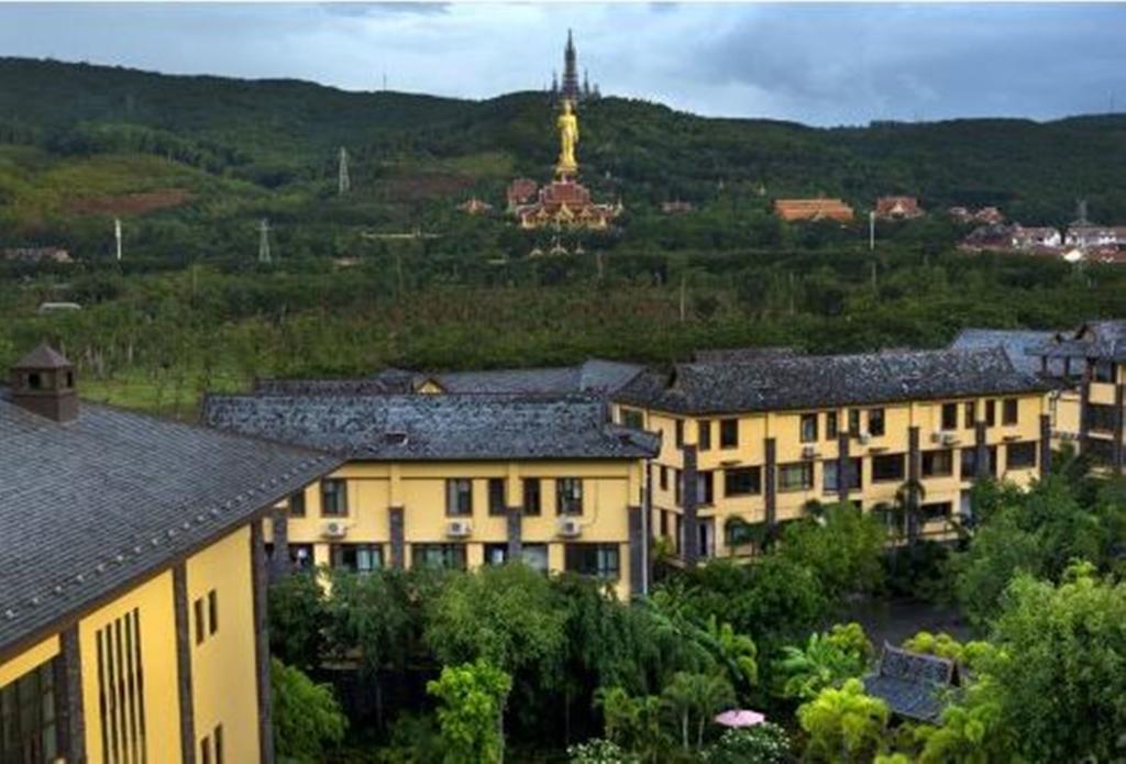 Hotel Ramada Plaza Xishuangbanna Extérieur photo