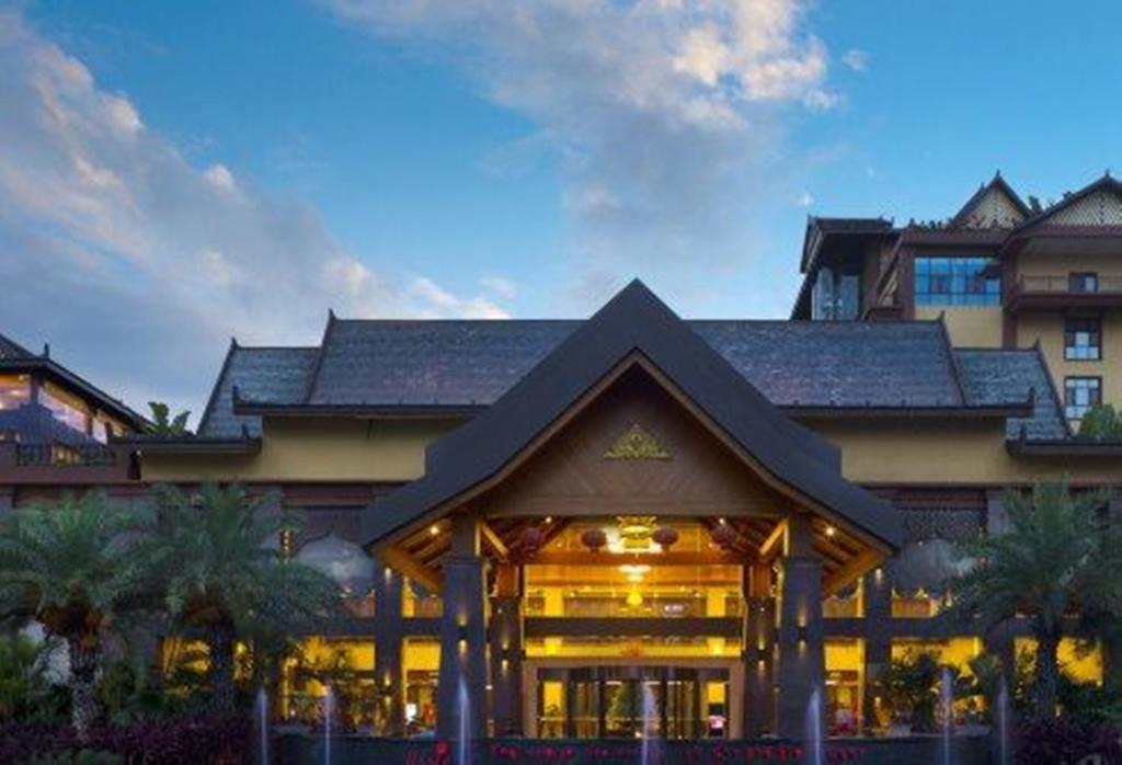 Hotel Ramada Plaza Xishuangbanna Extérieur photo