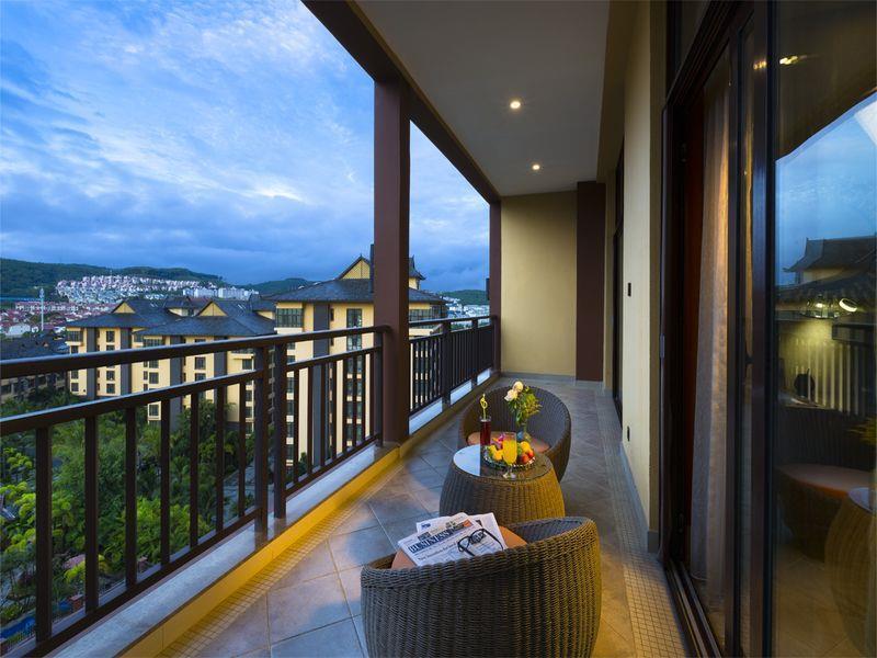 Hotel Ramada Plaza Xishuangbanna Extérieur photo