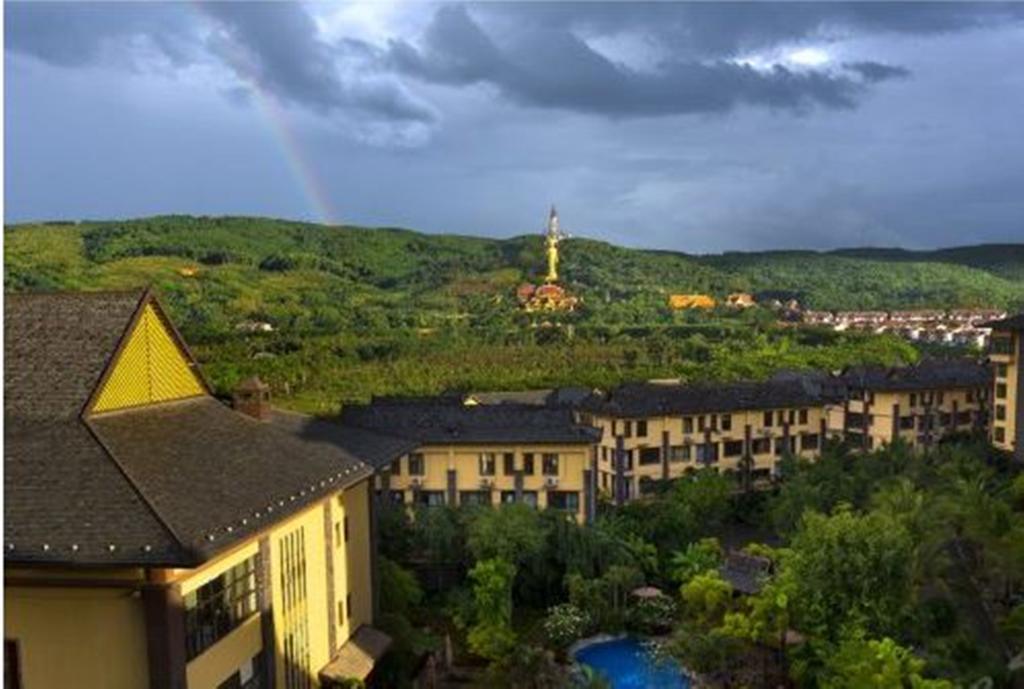 Hotel Ramada Plaza Xishuangbanna Extérieur photo